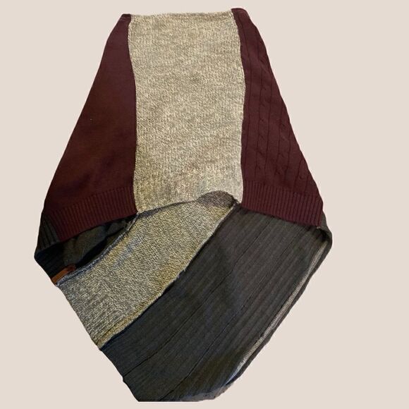 XS 3R Clothing Company Recycled Poncho - Picture 4 of 10